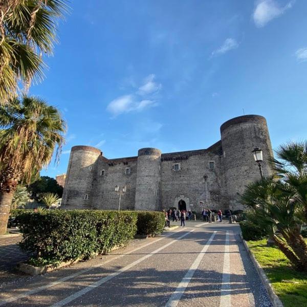 Вилла Borgo Santa Caterina Катания Экстерьер фото